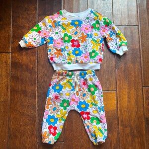 6-12 month sweatshirt and matching sweatpants